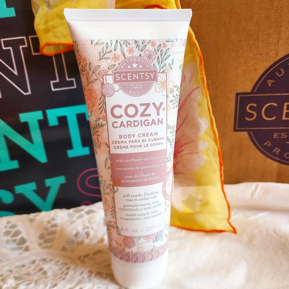Scentsy Cozy Cardigan Body Cream